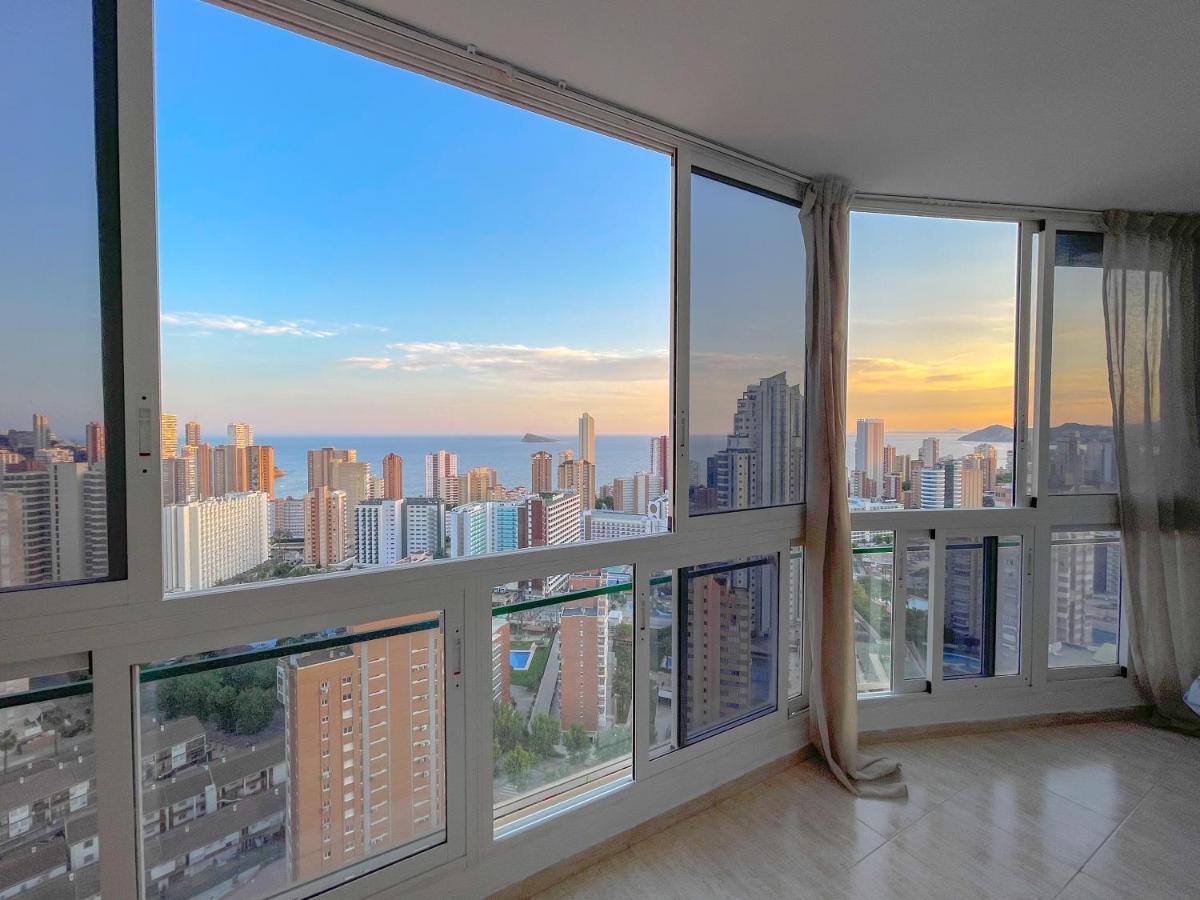 Playa Azul Benidorm 28Th Floor Apartment Luaran gambar